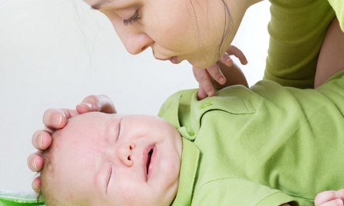 赤ちゃんが頭をぶつけた時の対処方法と予防