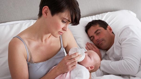産後の睡眠不足の影響