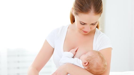 母乳による水分不足の影響