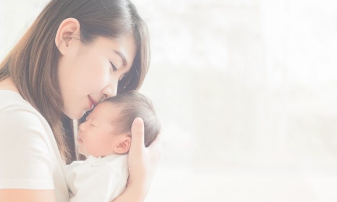 産後1ヶ月の過ごし方で知っておきたいこと　安静にしないとどうなるの？