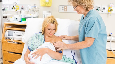 初乳　初期の母乳について