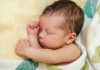 赤ちゃんの寝汗が気になるときに知っておきたいこと 原因 寝汗対策 着替え 室温 など