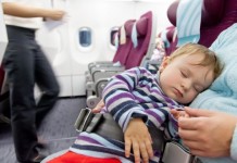 赤ちゃんと飛行機に乗る前に知っておきたいこと